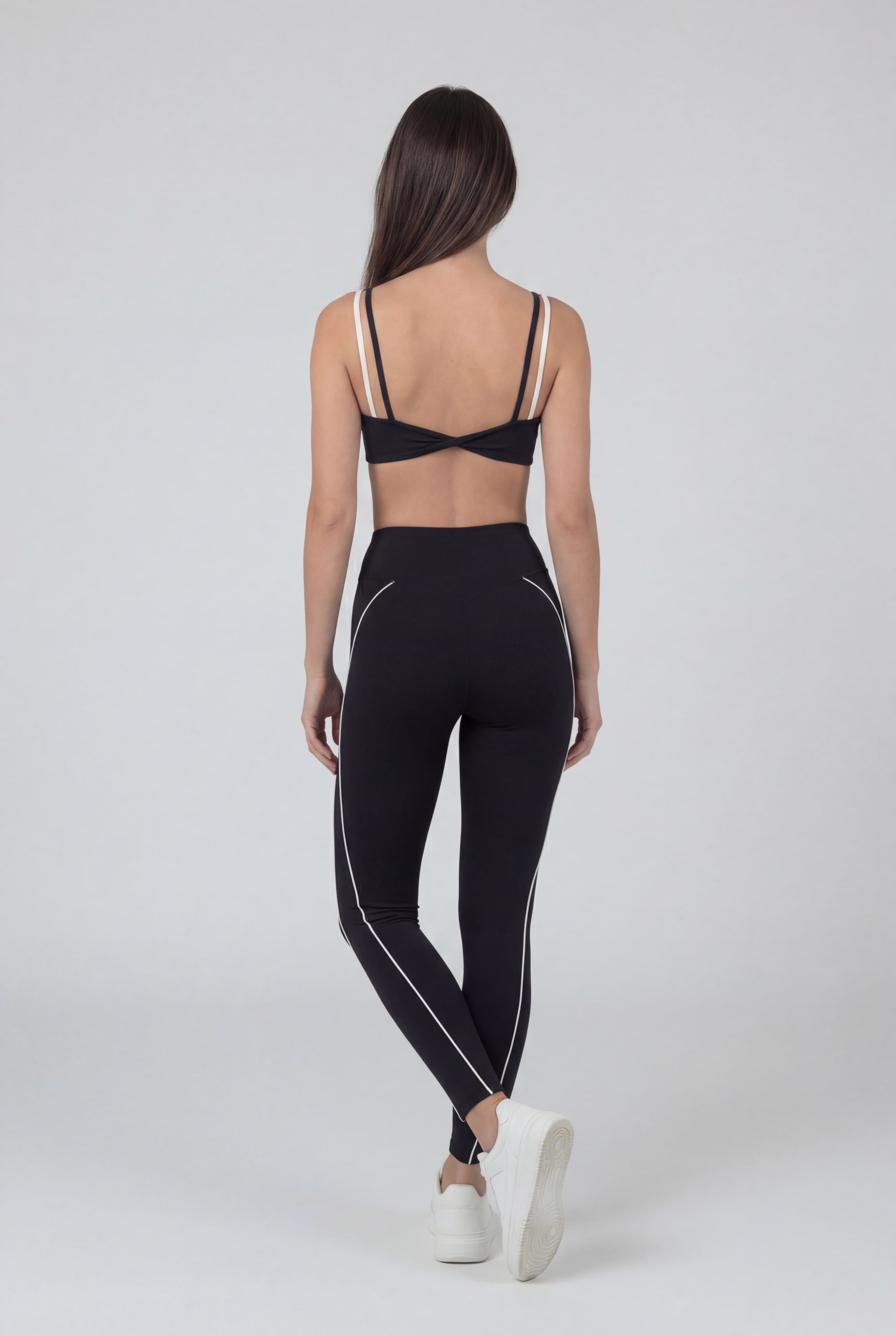 Line triangle bra back full black