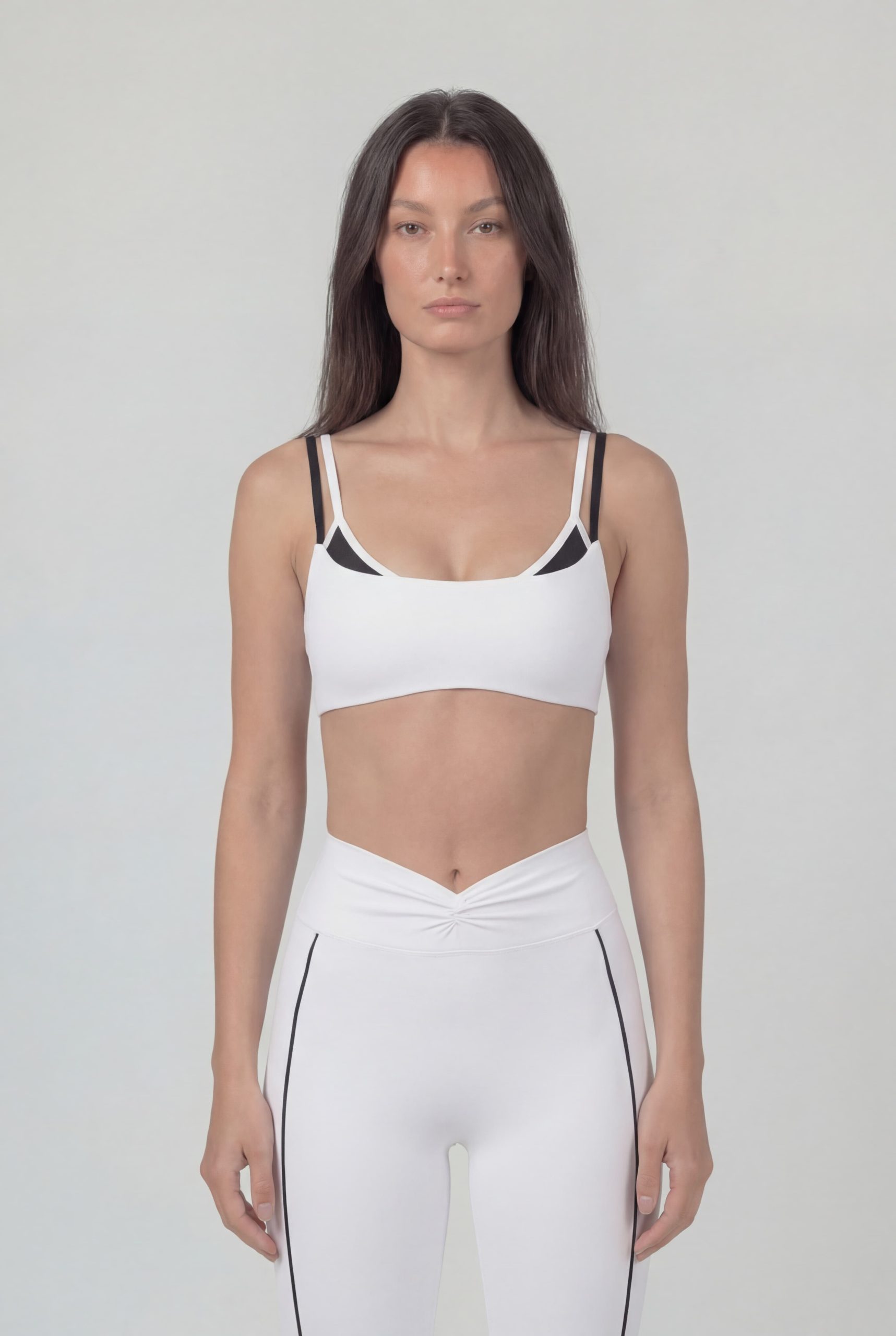 Line triangle bra front white