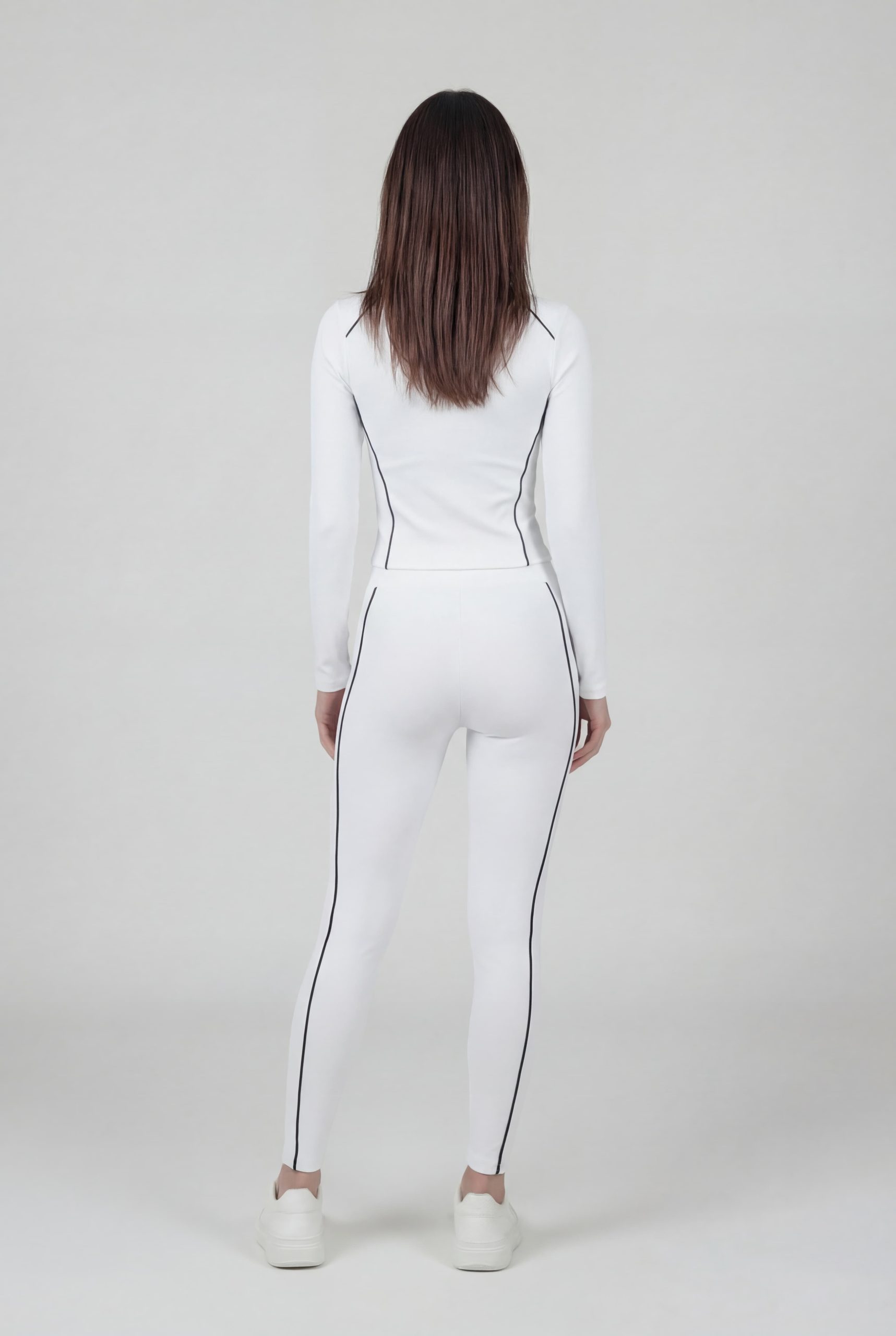 long sleeve back full white